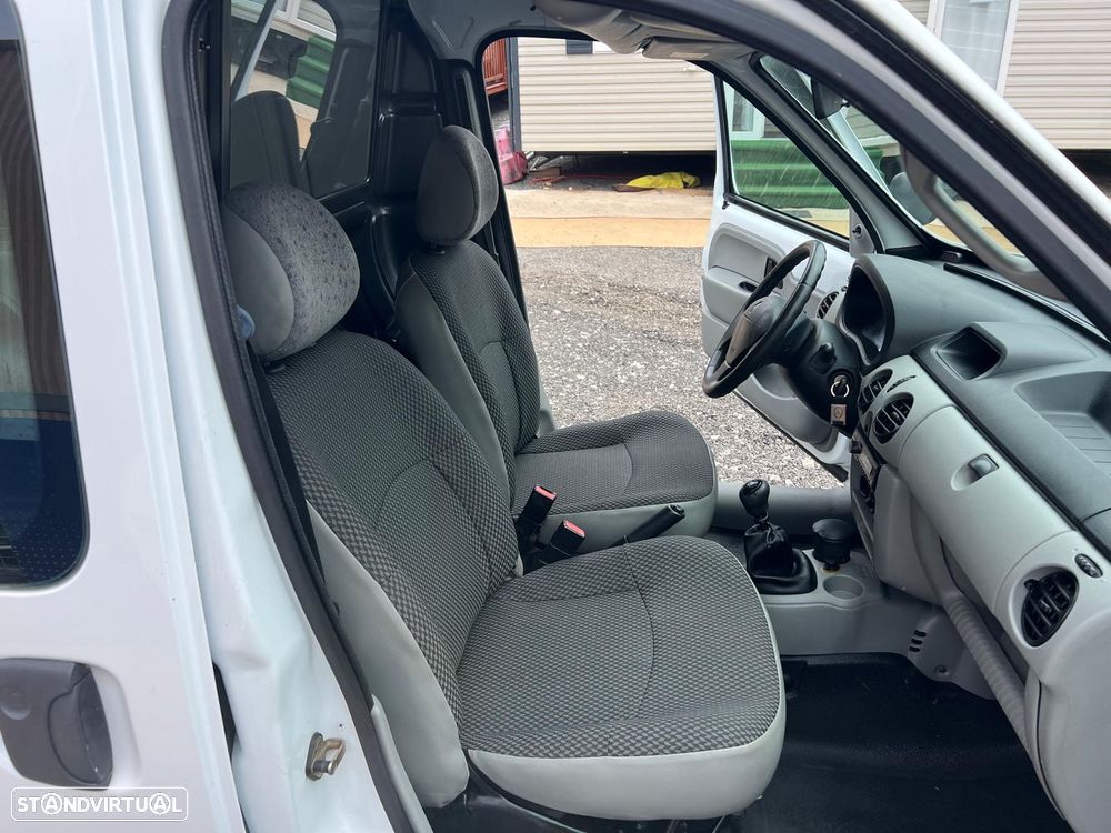 Renault kangoo 1.9 dci 4x4 van - 11