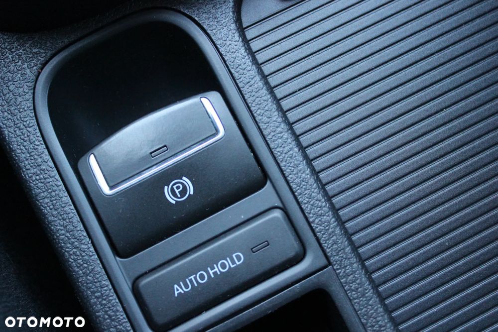 Volkswagen Tiguan - 38