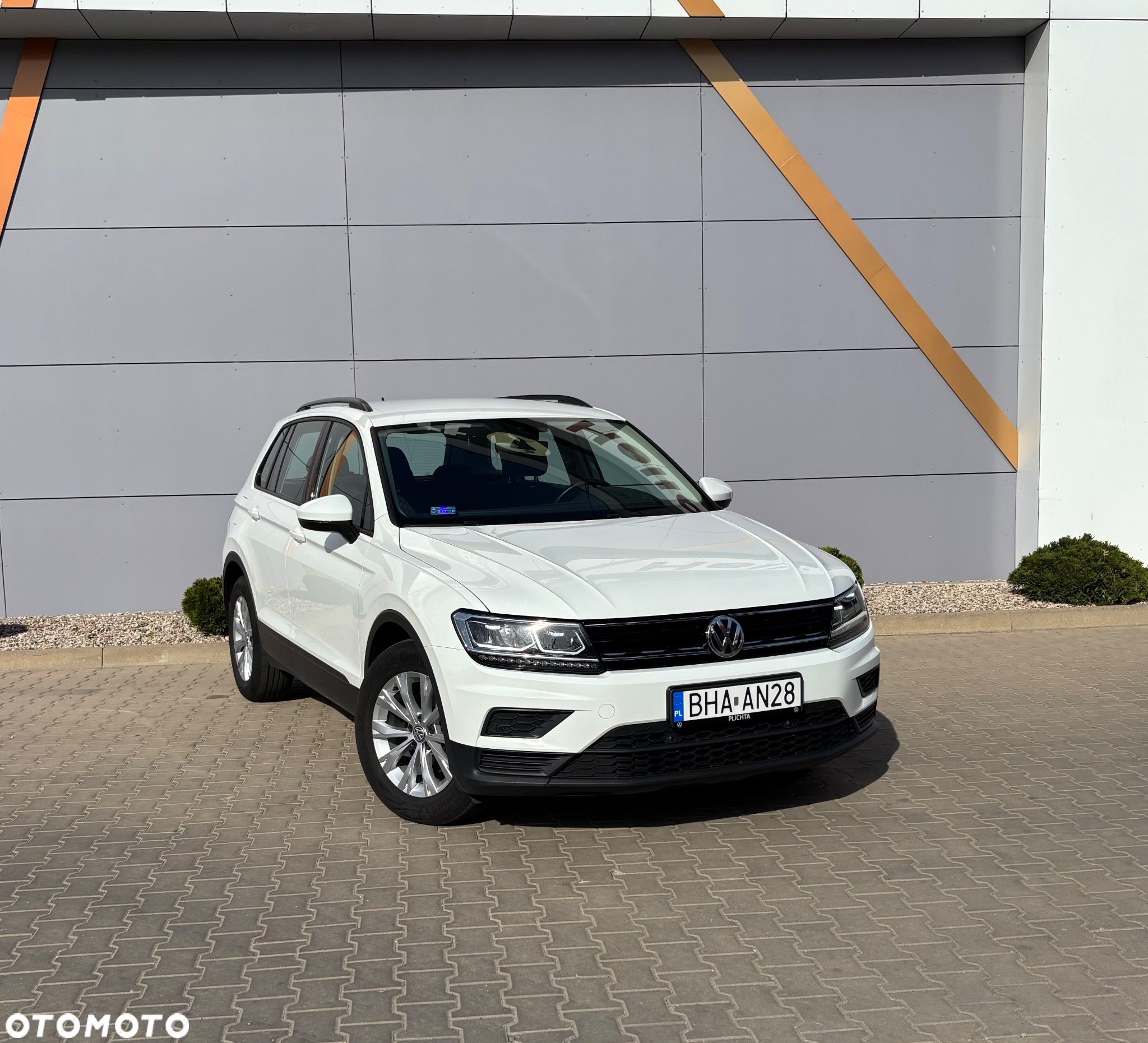 Volkswagen Tiguan 1.5 TSI EVO Trendline - 1