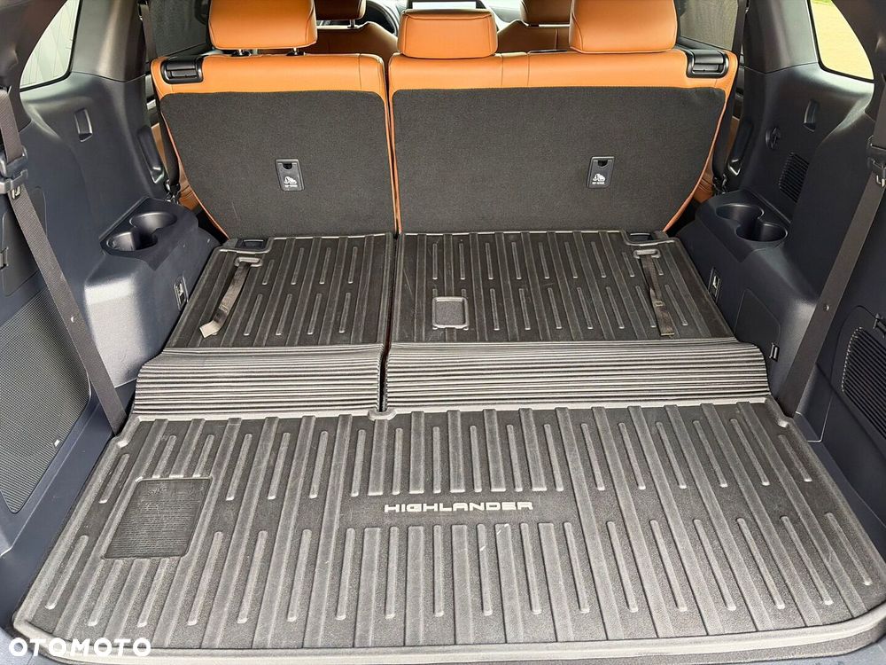 Toyota Highlander 2.5 Hybrid Executive - 21