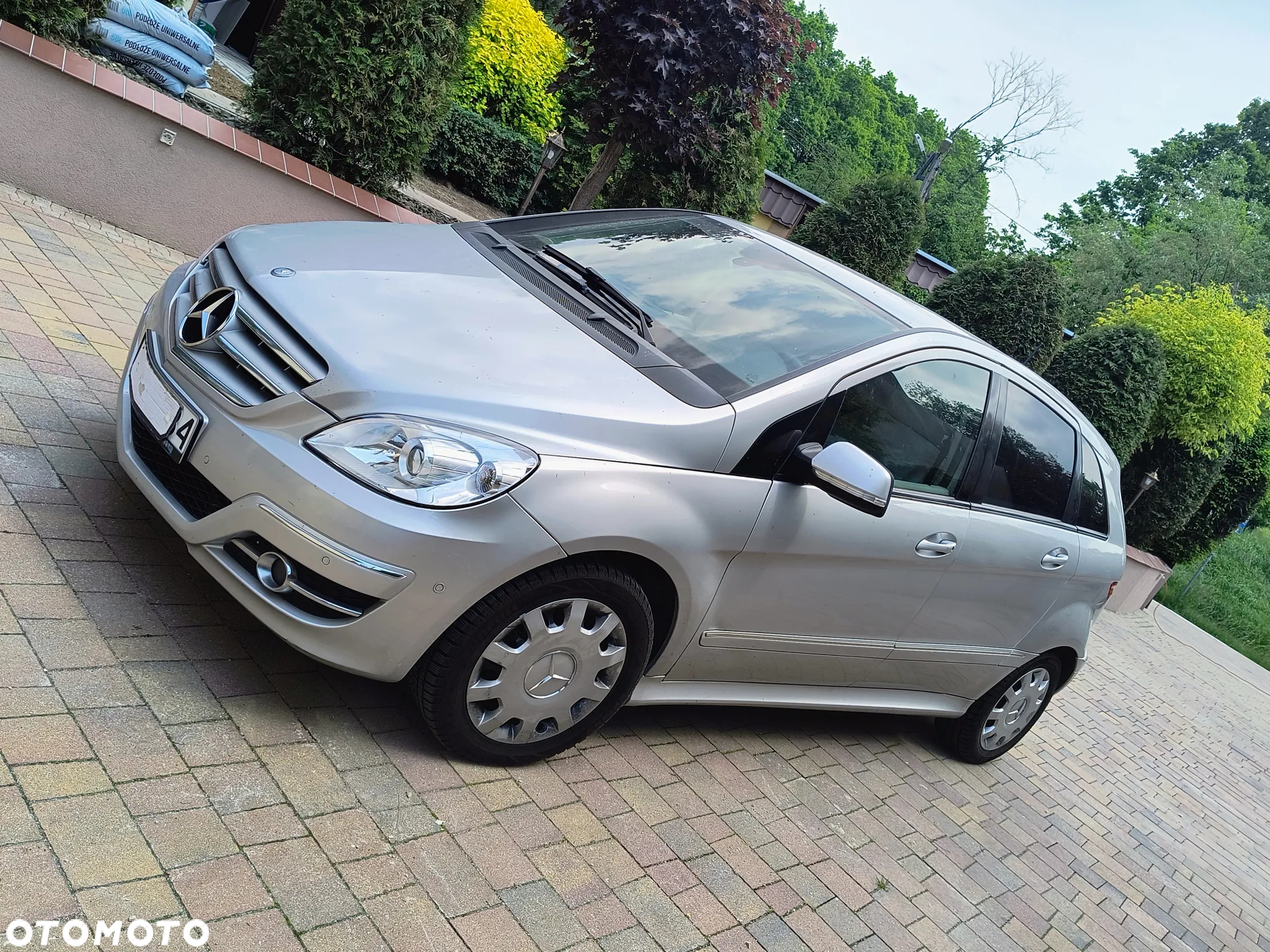 Mercedes-Benz Klasa B 200 CDI - 2