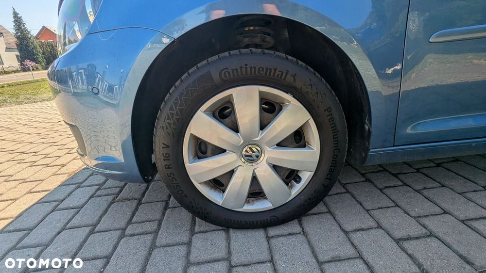 Volkswagen Touran - 21