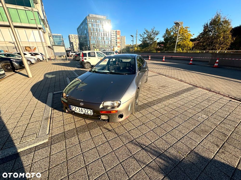Mazda 323F 2.0 V6 GT - 12