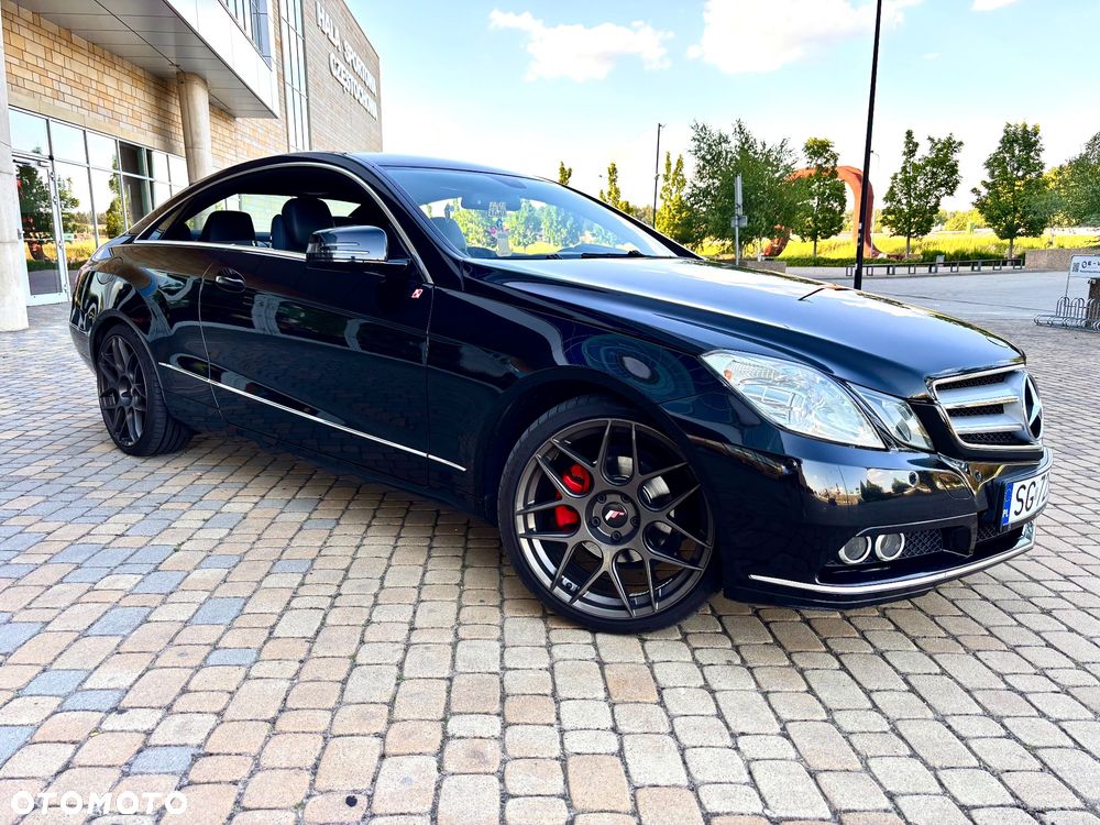 Mercedes-Benz Klasa E - 12