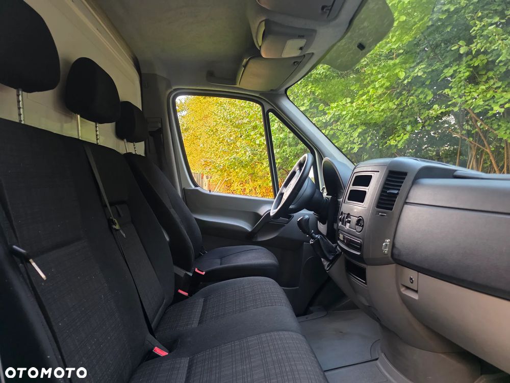 Mercedes-Benz SPRINTER - 9