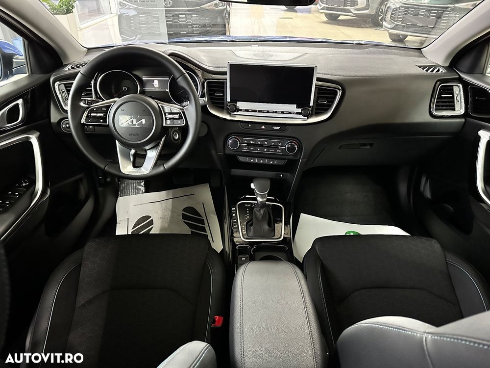 Kia XCeed - 11
