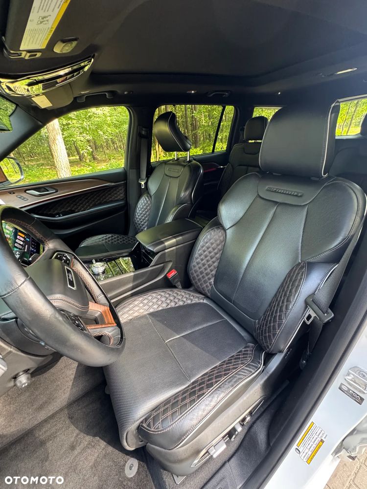 Jeep Grand Cherokee 5.7 V8 HEMI 4WD Automatik Summit - 24