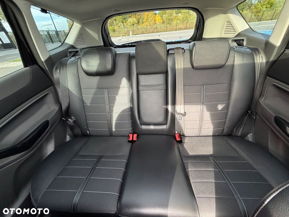 Ford Kuga 2.0 TDCi 4x4 Titanium - 30