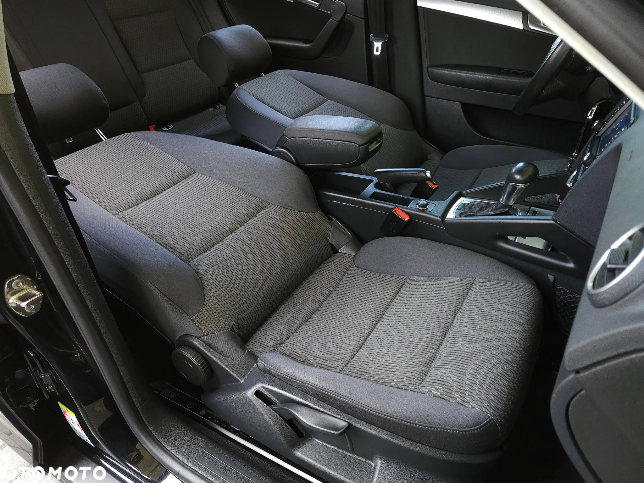 Audi A3 1.6 Sportback S tronic Ambiente - 37