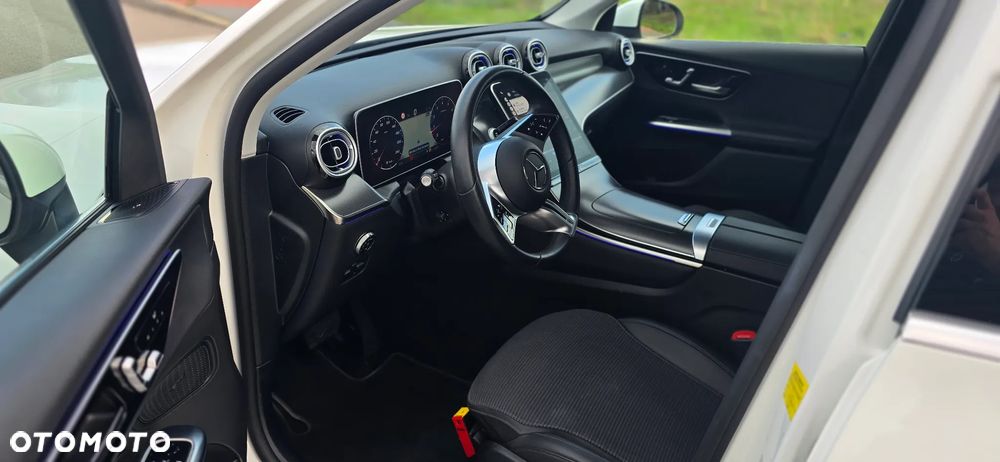 Mercedes-Benz GLC 200 mHEV 4-Matic AMG Line - 25