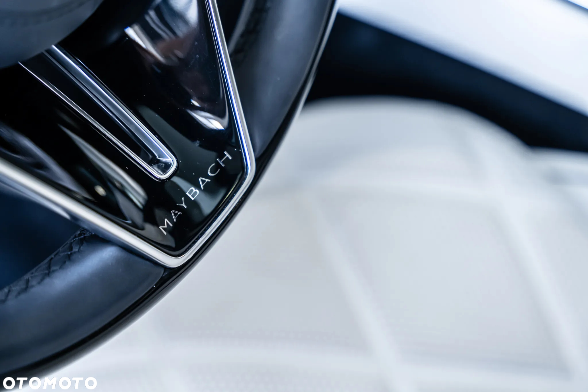 Mercedes-Benz Klasa S 580 4Matic L 9G-TRONIC - 25