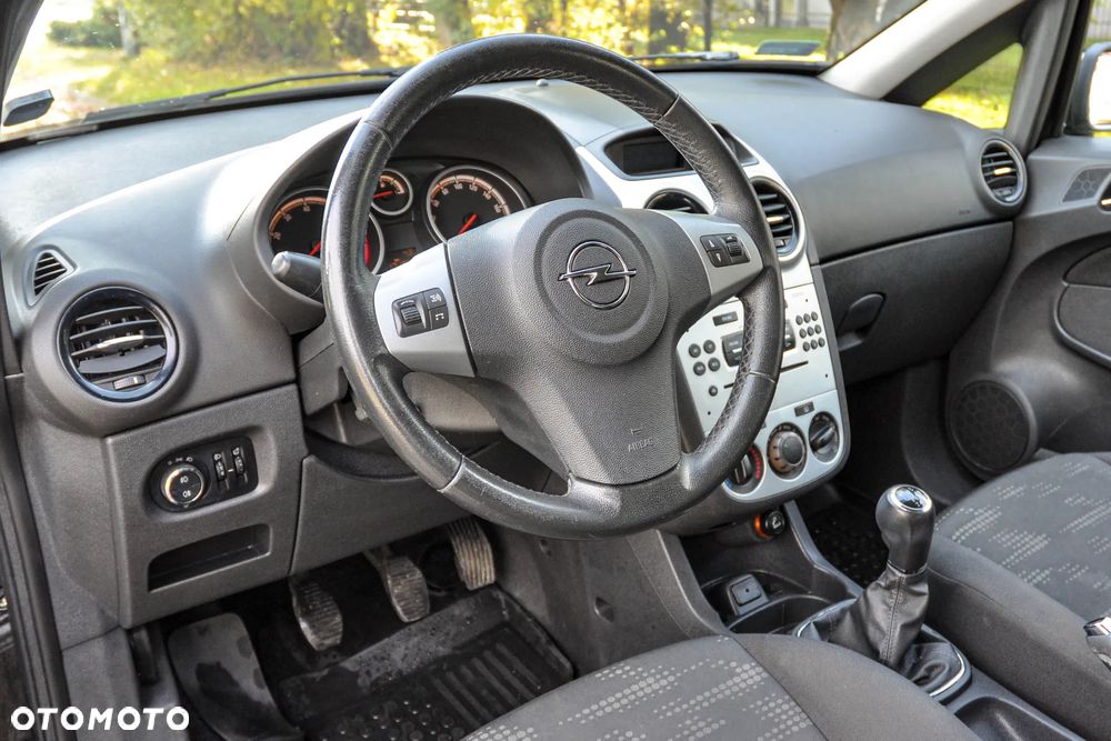 Opel Corsa 1.2 Selection - 9