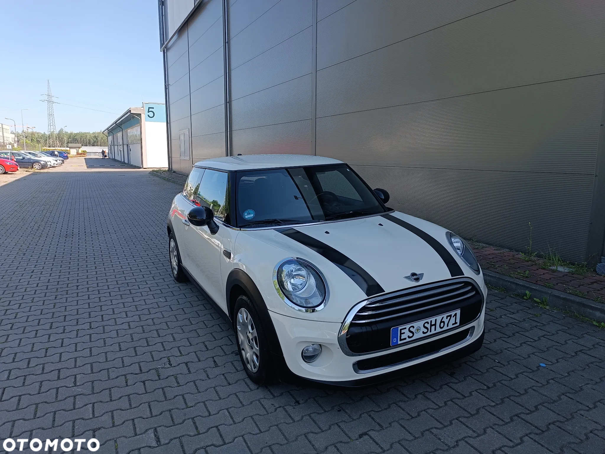 MINI ONE Standard - 3