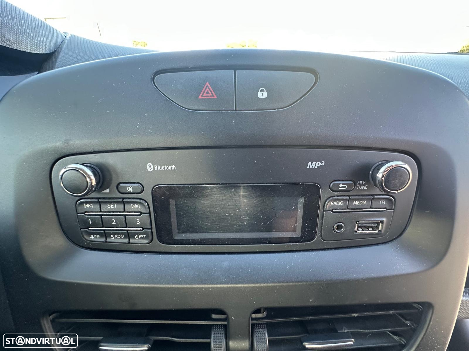 Renault Clio Van 1.5 dCi 75cv - 20