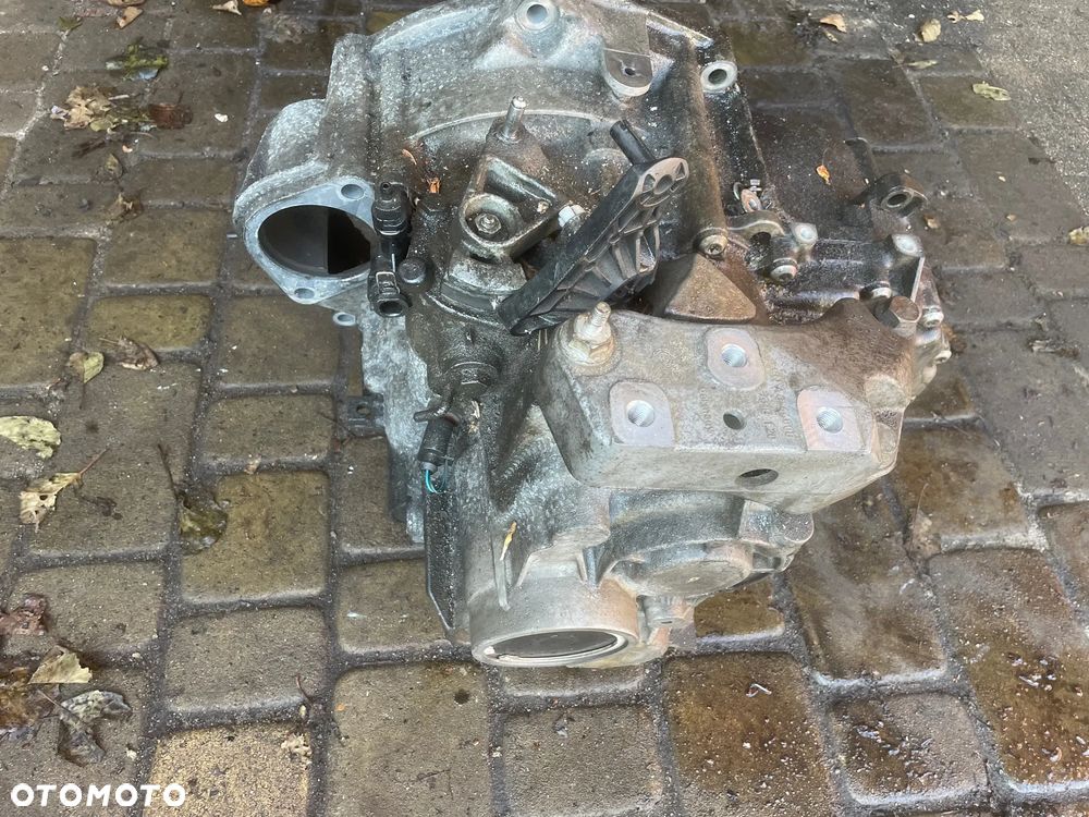 VW GOLF V PLUS 2.0 TDI SKRZYNIA BIEGÓW 6 KNR,HDV - 1