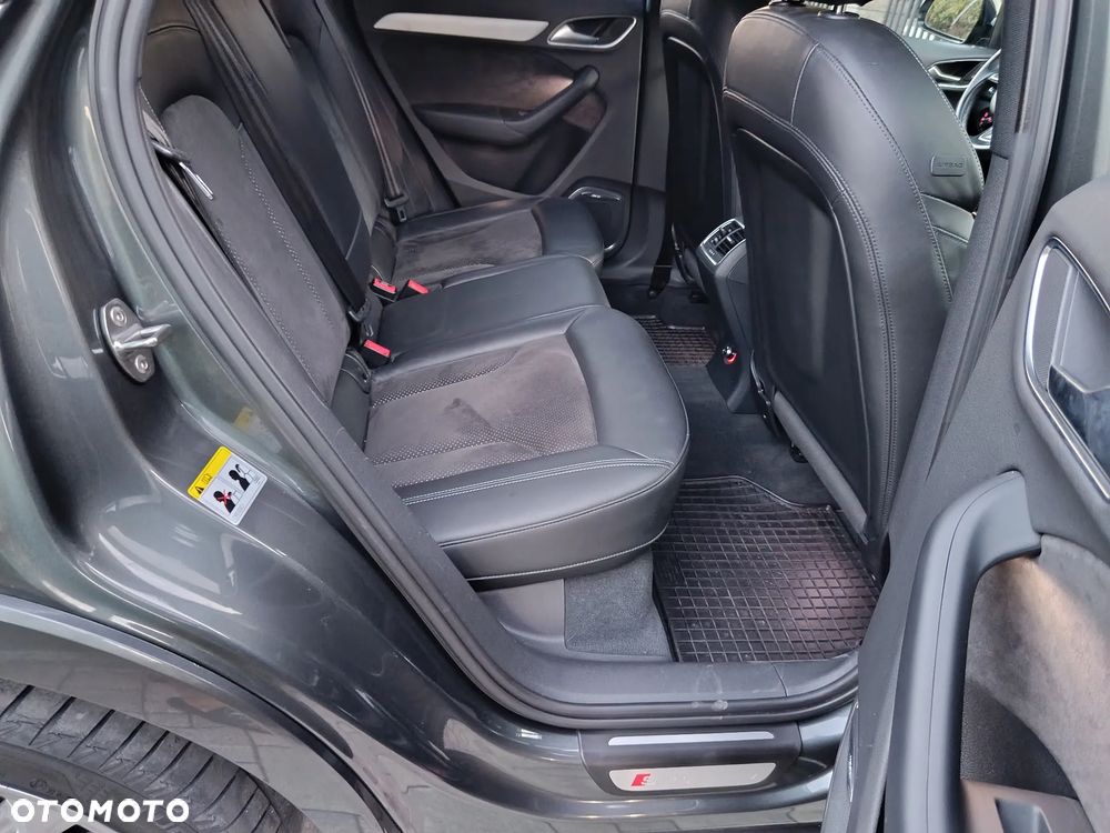 Audi Q3 - 24