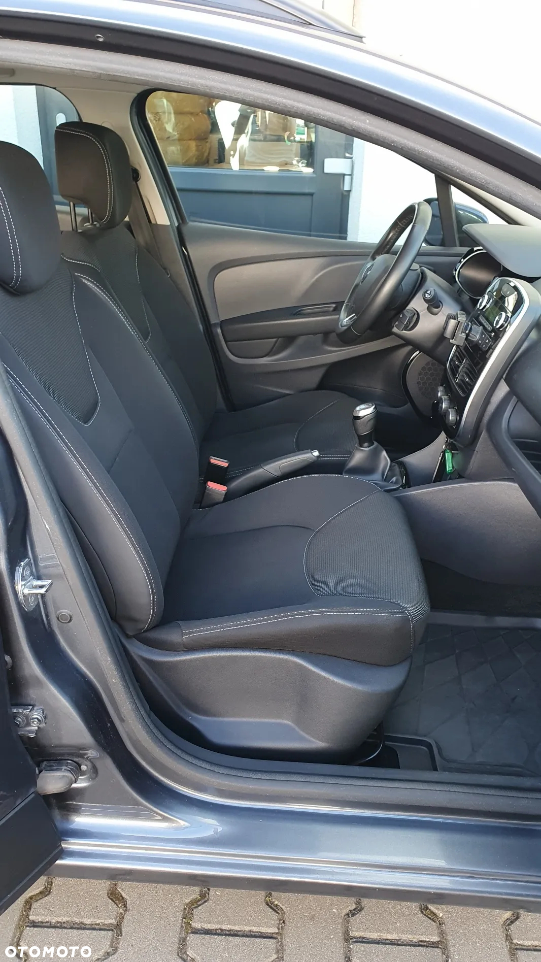 Renault Clio - 20