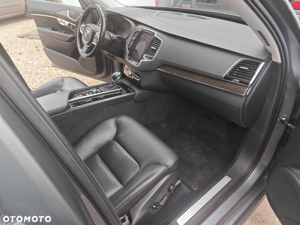 Volvo XC 90 T6 AWD Geartronic Momentum - 14