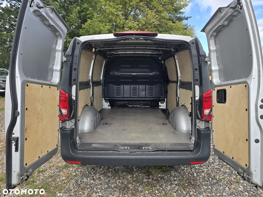 Mercedes-Benz Vito - 18