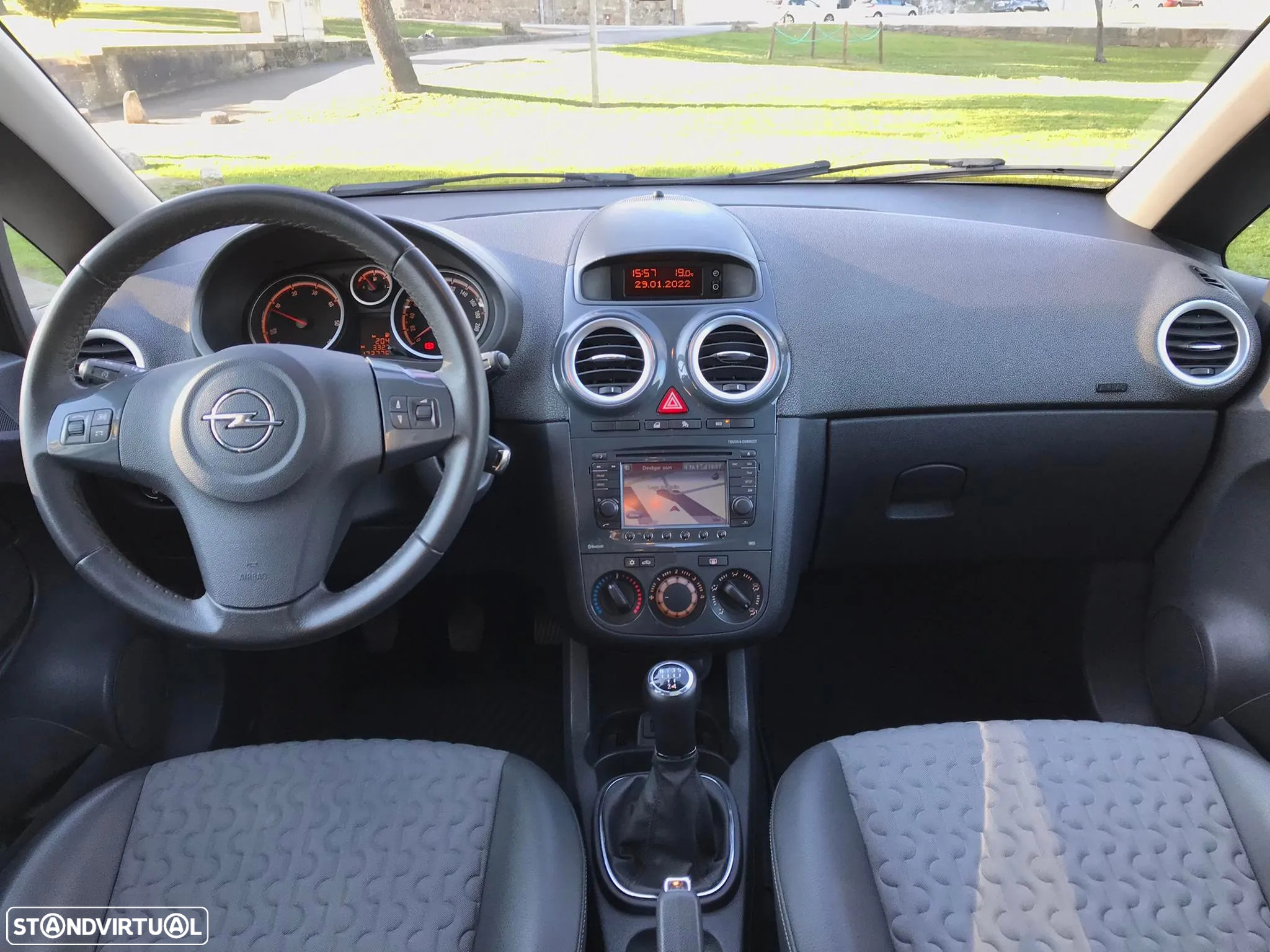 Opel Corsa 1.3 CDTi Cosmo - 4