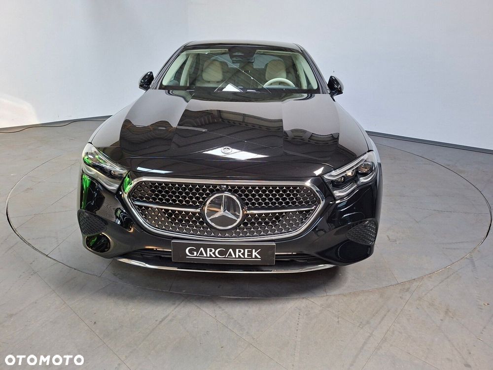 Mercedes-Benz Klasa E - 6