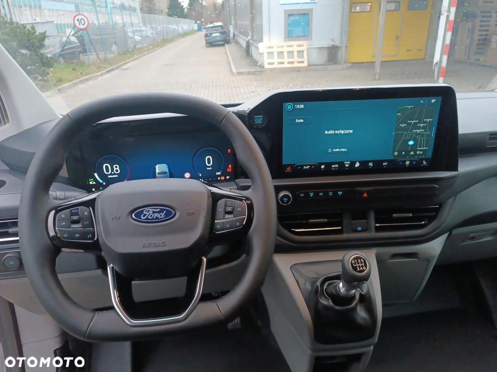 Ford Transit Custom - 13