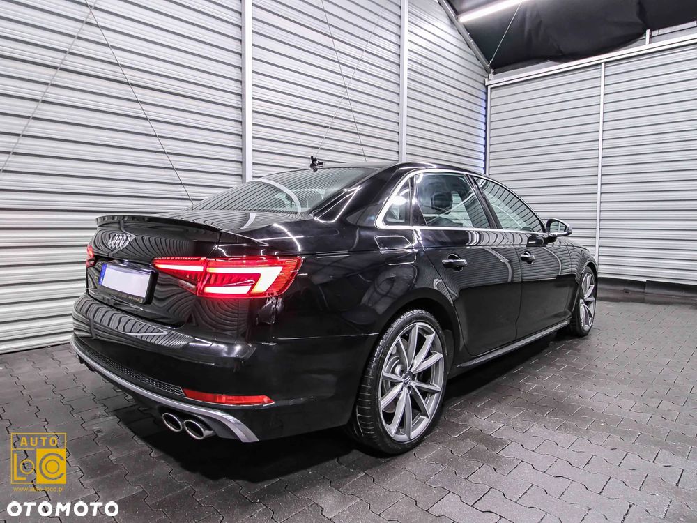 Audi S4 Limousine - 8