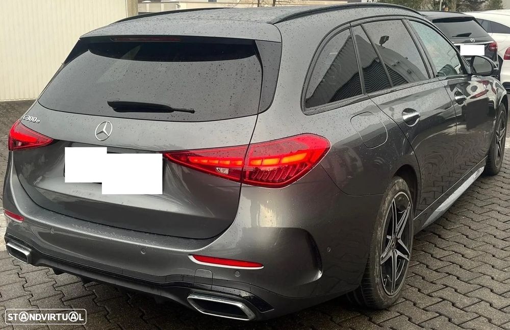 Mercedes-Benz C 300 e T 9G-TRONIC AMG Line - 2