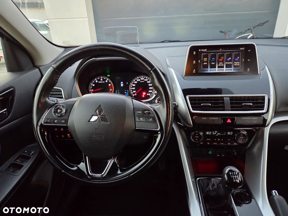 Mitsubishi Eclipse Cross 1.5 T GPF Intense - 22