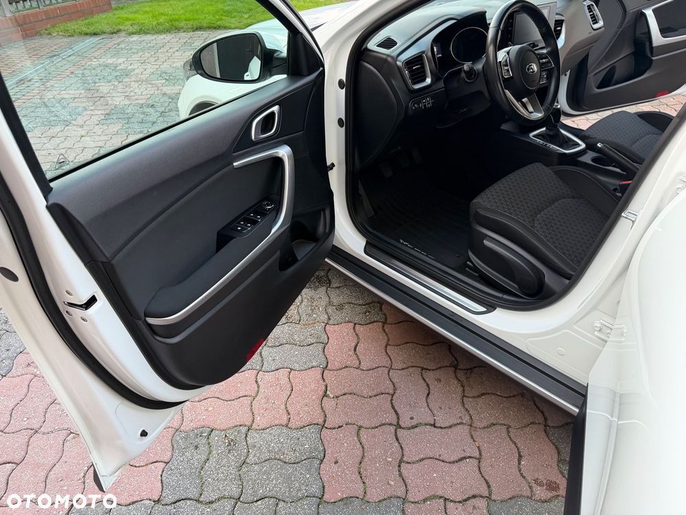 Kia XCeed 1.4 T-GDI M - 27