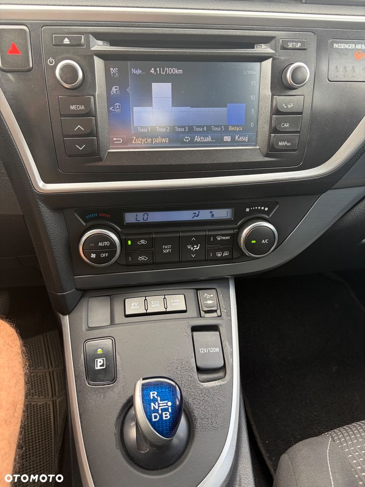 Toyota Auris - 7