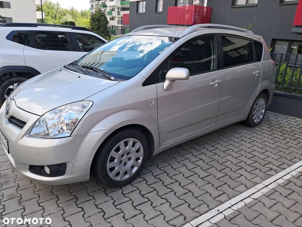Toyota Corolla Verso 1.8 Sol + 7os - 1