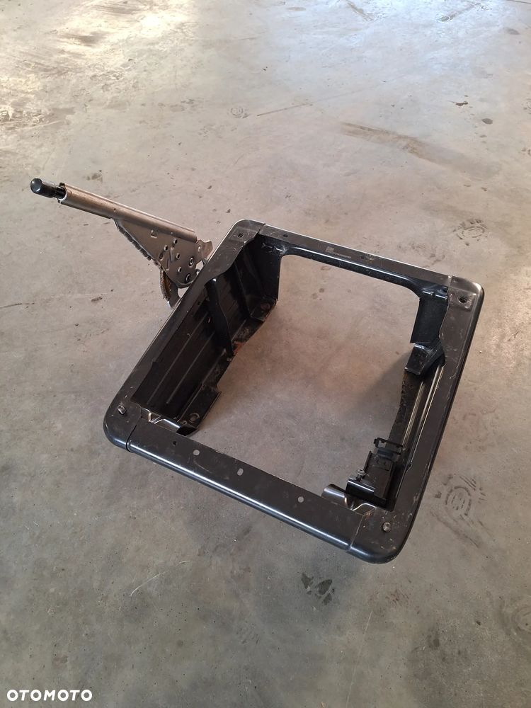 VW T6 T5 fotel kierowcy z podstawą podłokietnik - 11