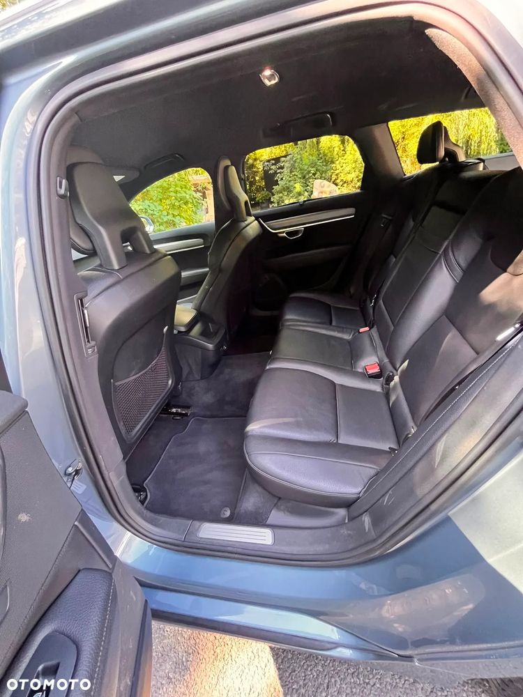 Volvo V90 D4 Momentum - 5