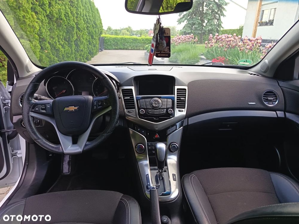 Chevrolet Cruze - 6