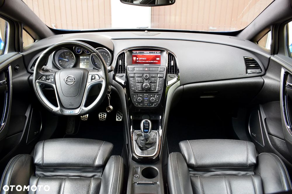 Opel Astra OPC Start/Stop - 20