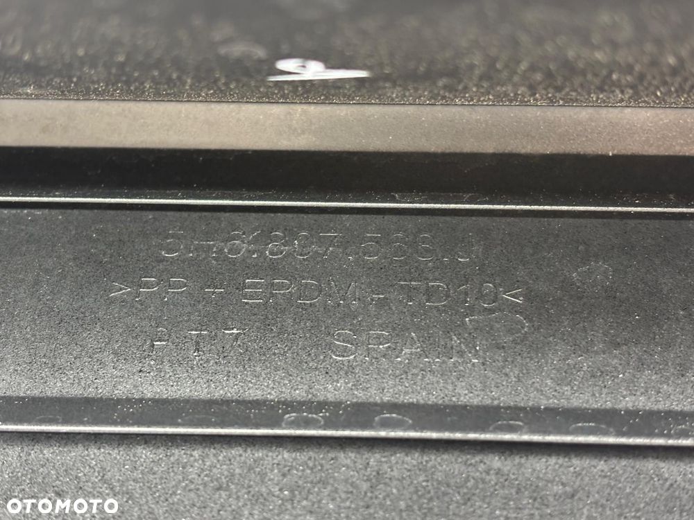 VW Volkswagen Golf VIII R-Line Dyfuzor Zderzaka Tył Tylny 5H6807568J - 11