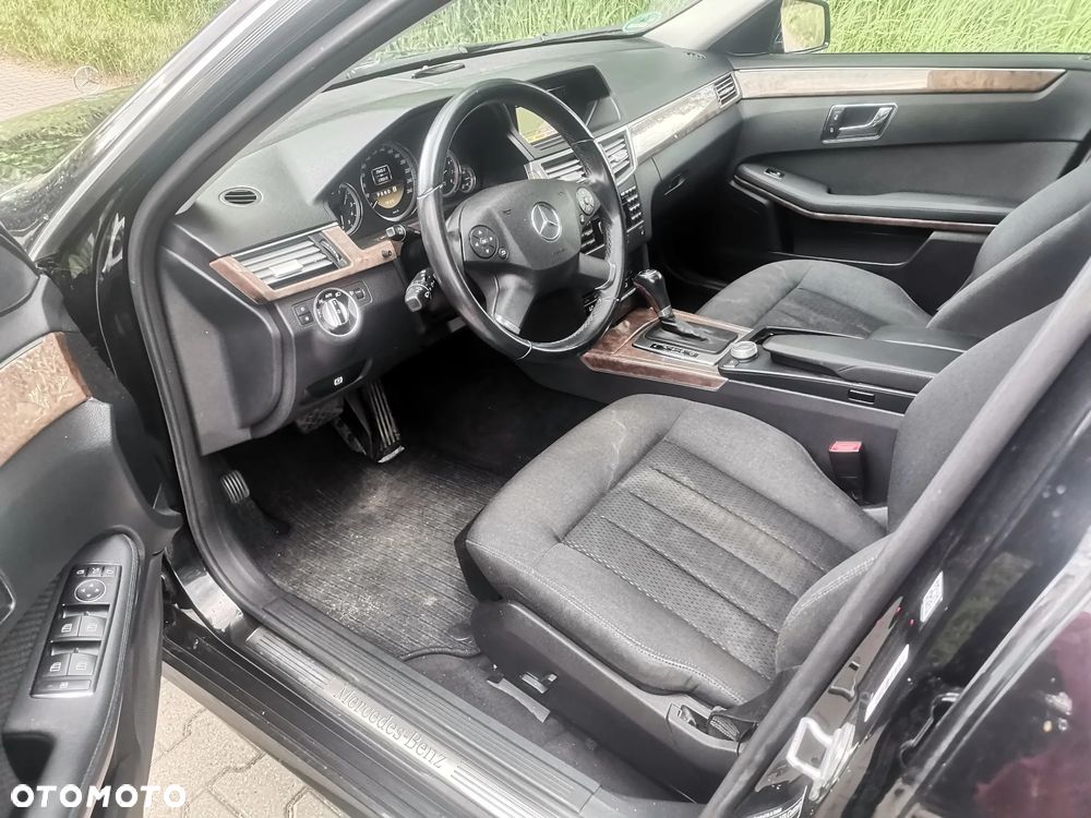 Mercedes-Benz Klasa E - 10