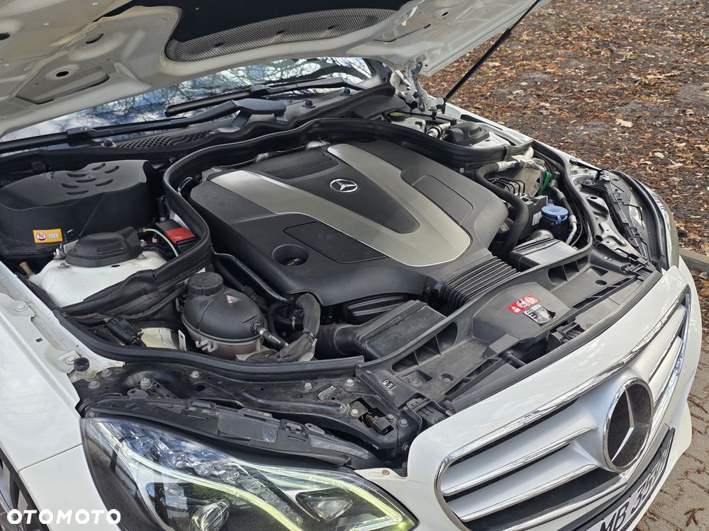 Mercedes-Benz Klasa E 300 BlueTEC 9G-TRONIC Elegance - 8
