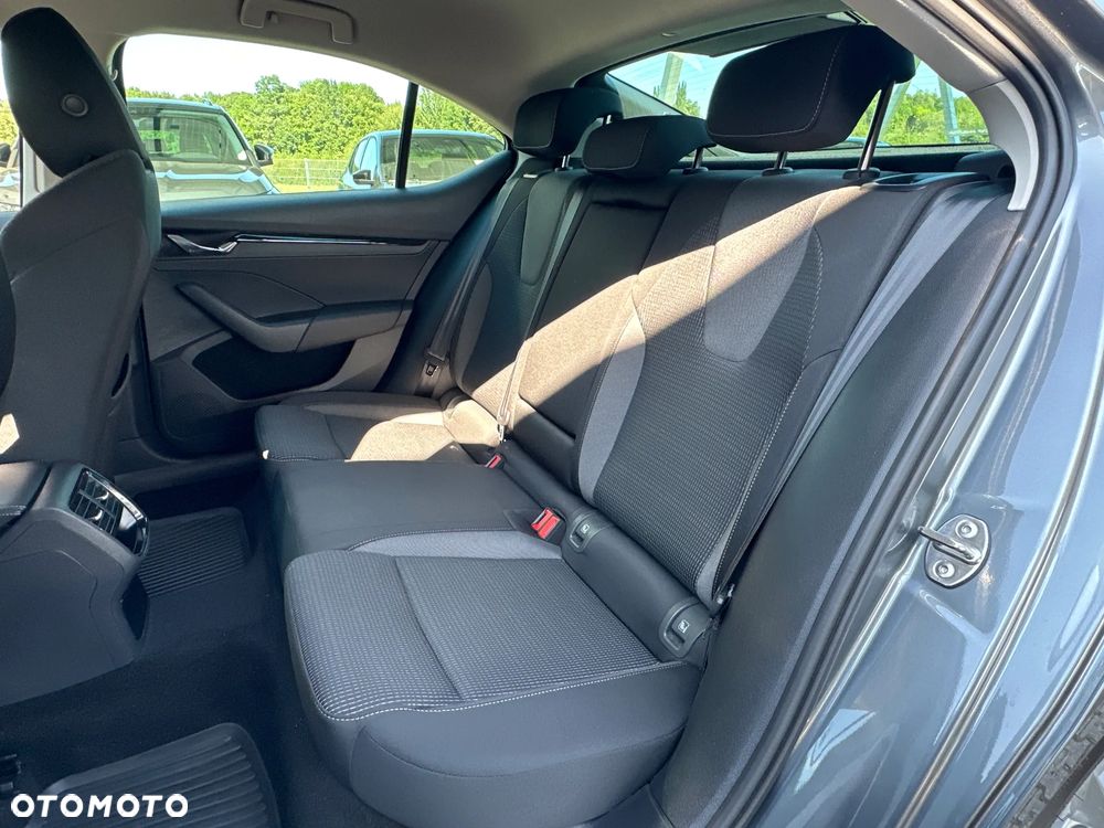 Skoda Octavia 1.5 TSI ACT Ambition - 29