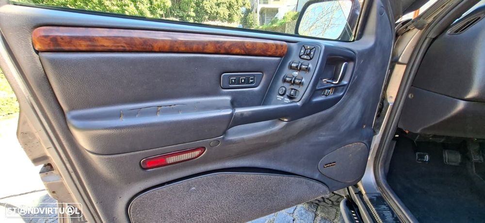 Jeep Grand Cherokee - 9