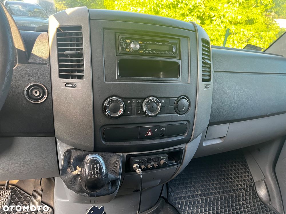 Volkswagen Crafter - 10