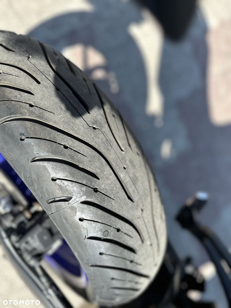 Yamaha MT - 12