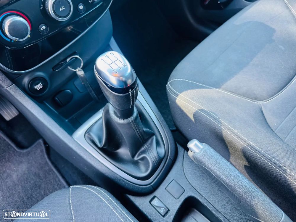 Renault Clio 1.5 Blue dCi Limited - 22