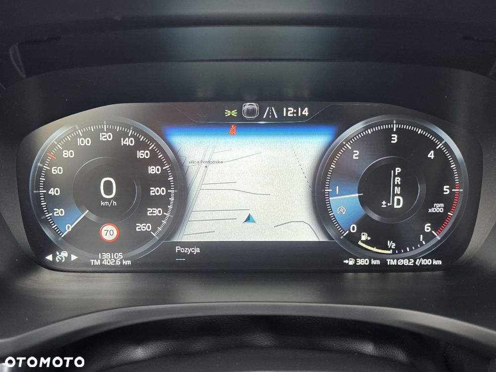 Volvo V60 Cross Country - 15