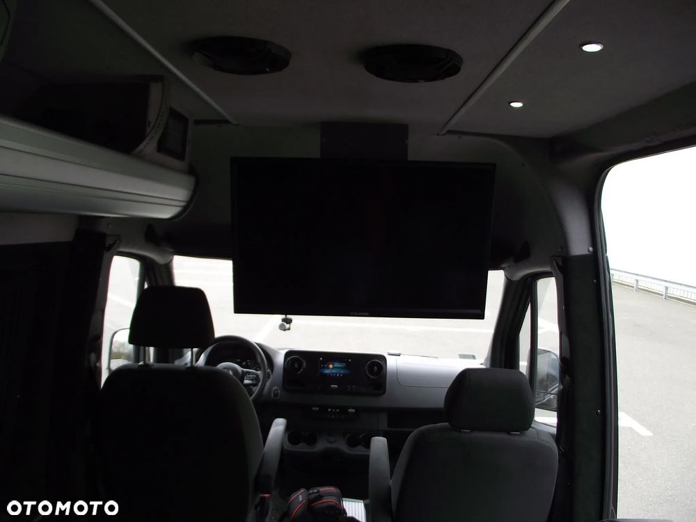 Mercedes-Benz Sprinter 907.253 - 22