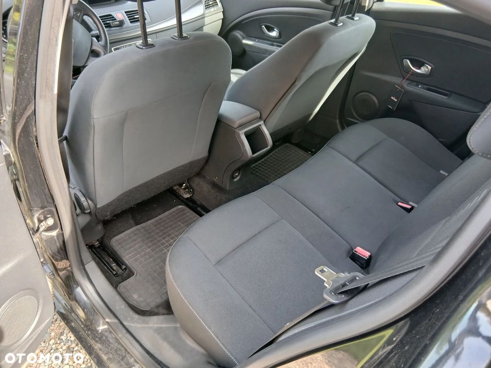 Renault Megane - 7