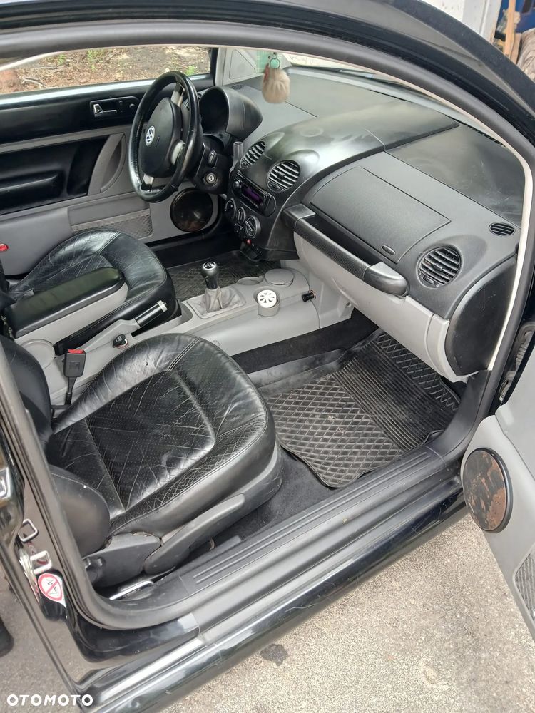 Volkswagen New Beetle - 6