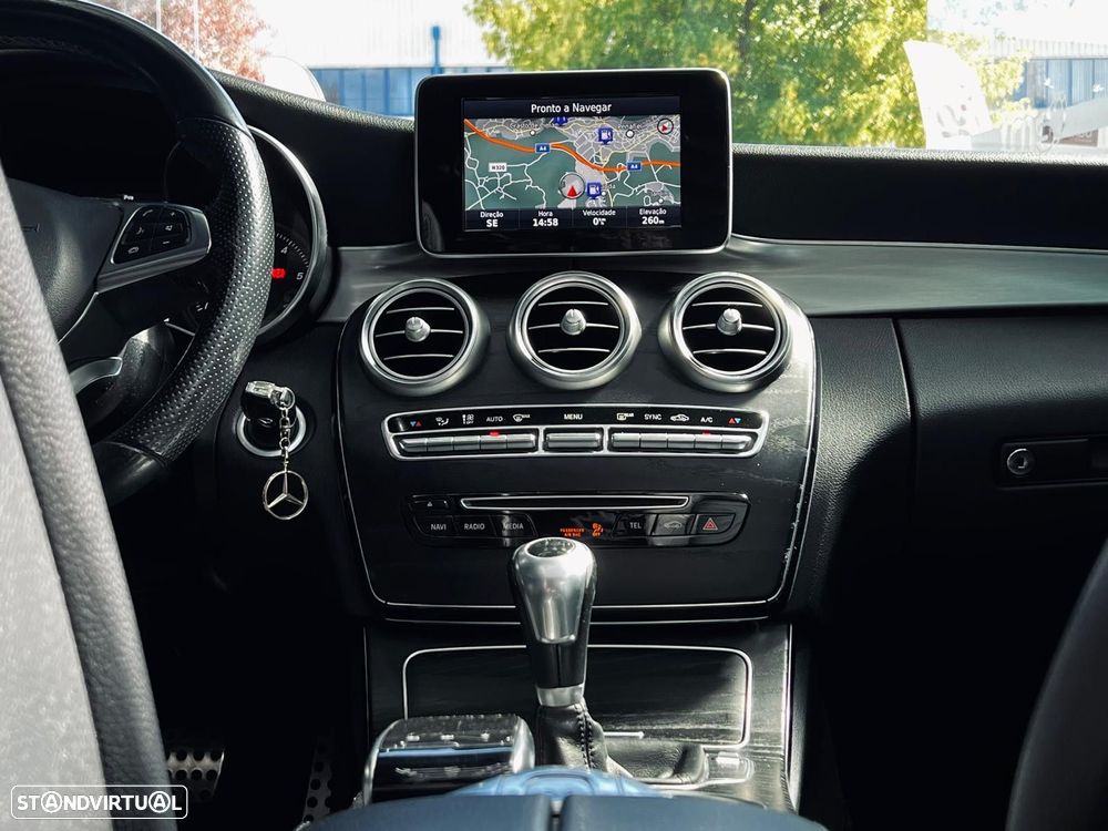 Mercedes-Benz C 220 d Cabrio AMG Line - 31
