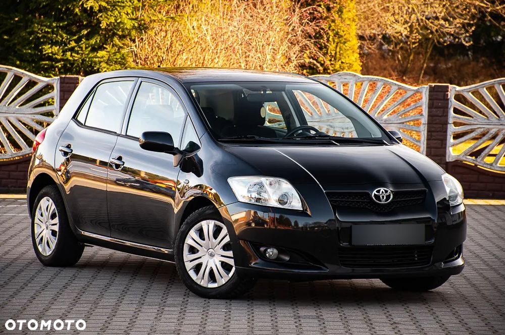 Toyota Auris 1.6 VVT-i Executive - 7